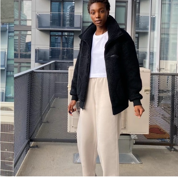 Wilfred Black Puffer Jacket - Picture 3 of 15